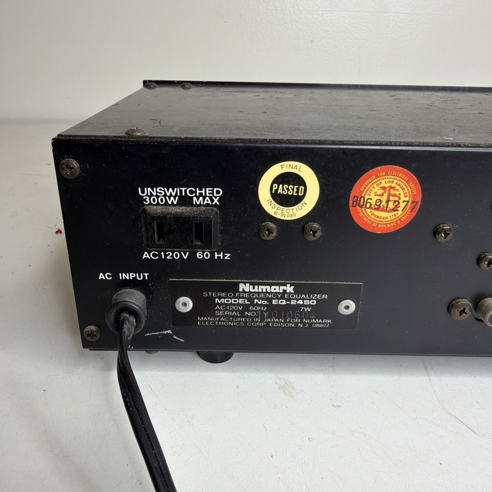 NUMARK EQ 2450 10 BAND STEREO FREQUENCY EQUALIZER VINTAGE UNTESTED - Picture 7 of 12
